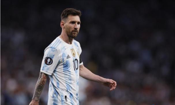 89年，陈毅儿子陈昊苏遇到陈老总特型演员：招呼儿子过来：叫爷爷